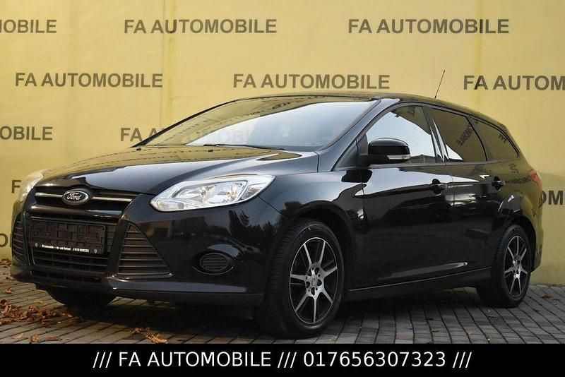 Schwarz Gebraucht 2013 Ford Focus Trend Kombi | 4.700 € (Fairer Preis) - Bild 1/4