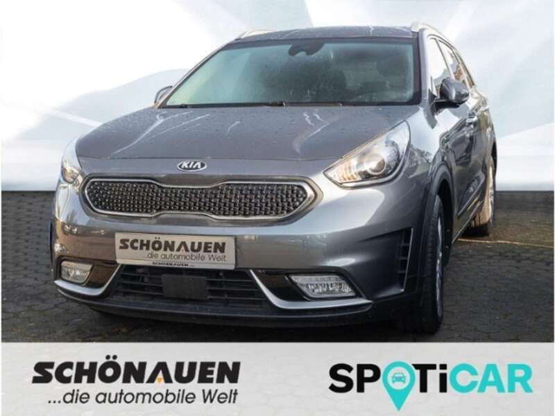 Mst) metal stream met. (silber Gebraucht 2017 Kia Niro Spirit SUV | 18.990 € (Teuer) - Bild 1/3