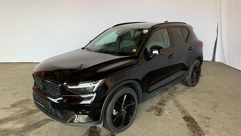 Gebraucht Volvo XC40 Plus 163 PS (119 kW) 2025 Schwarz SUV