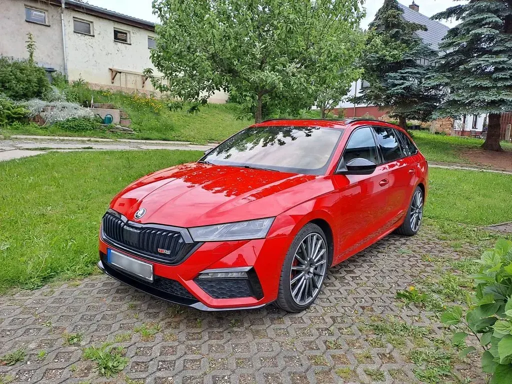 Gebraucht Skoda Octavia First Edition 245 PS (180 kW) 2020 Rot Kombi