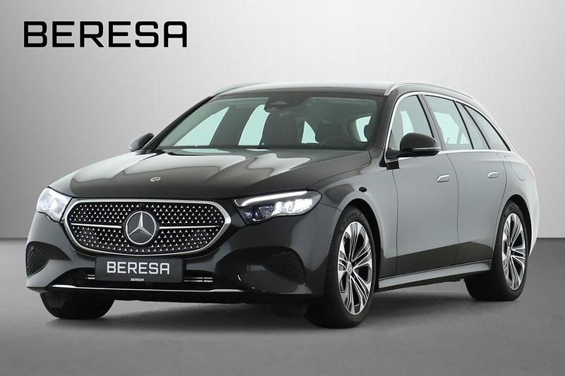 Grau Gebraucht 2025 Mercedes E300 Avantgarde Limousine | 64.950 € (Etwas zu teuer) - Bild 1/4