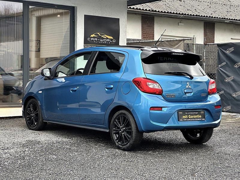 Gebraucht Mitsubishi Space Star 80 PS (58 kW) 2019 Blau Kombi