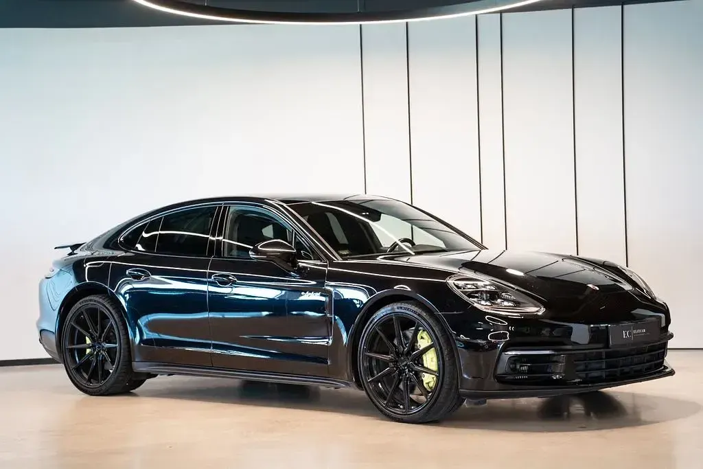 Gebraucht Porsche Panamera 4 462 PS (339 kW) 2017 Schwarz Kleinwagen