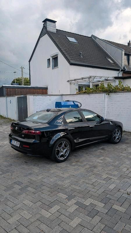Schwarz Gebraucht 2011 Alfa Romeo 159 Limousine | 2.500 € (Superpreis) - Bild 1/4