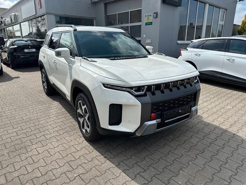 Weiß Neu 2025 Ssangyong Torres SUV | 29.990 € - Bild 1/4