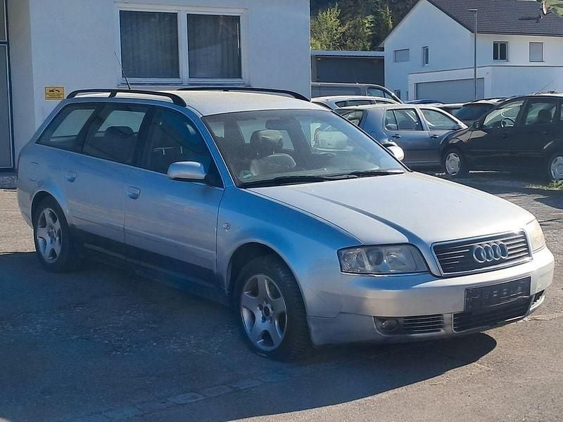 Second-hand Audi A6 131 CP (96 kW) 2001 Argintiu Break