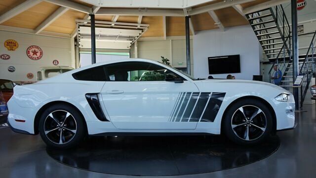 Gebraucht Ford Mustang 314 PS (230 kW) 2018 Weiß Coupé