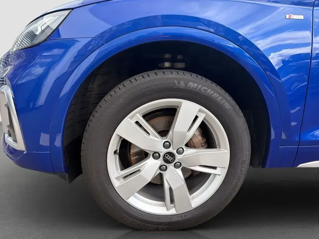 Gebraucht Audi Q5 Premium 265 PS (194 kW) 2023 Blau SUV