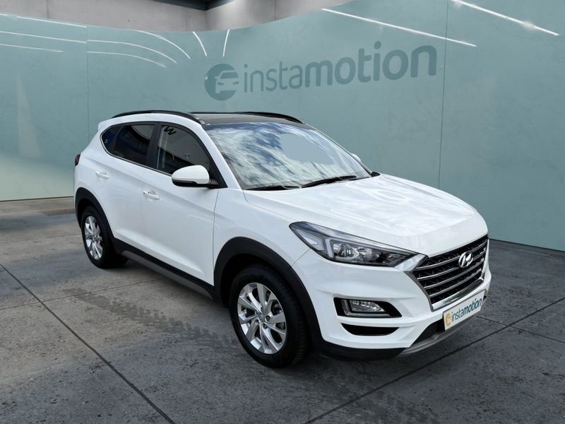 Weiß Gebraucht 2019 Hyundai Tucson Trend SUV | 22.530 € (Teuer) - Bild 1/4