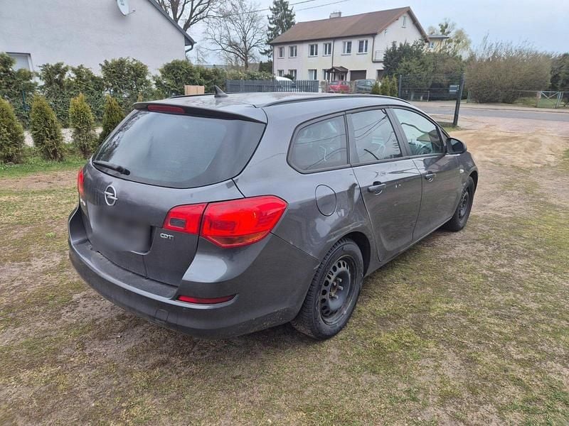 Second-hand Opel Astra 2011 Break