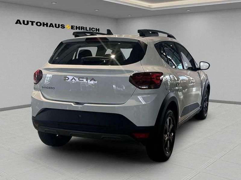 Gebraucht Dacia Sandero Extreme 110 PS (80 kW) 2025 Gletscherweiss Limousine