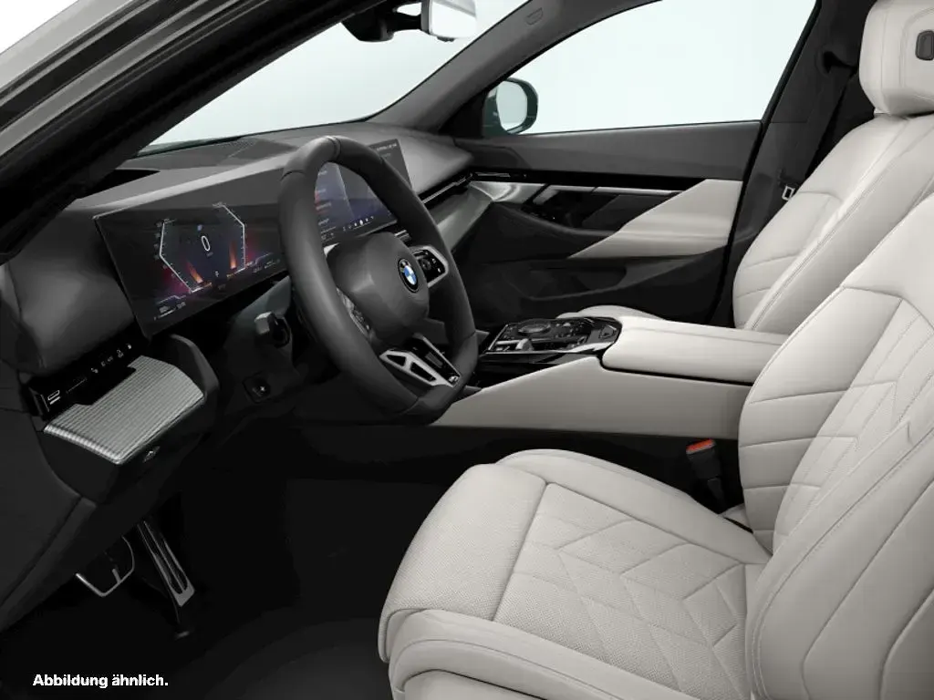 Gebraucht BMW 540 286 PS (210 kW) 2025 Grau Kombi
