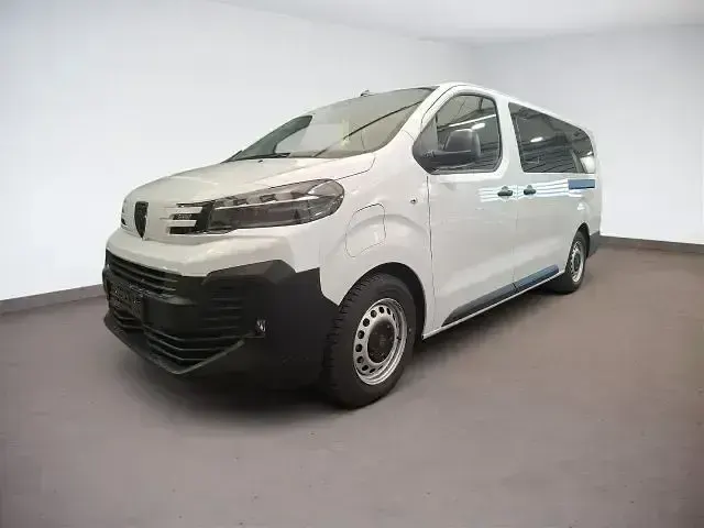 Gebraucht Peugeot e-Expert 100 kW (136 PS) 2025 Kaolinweiss Van