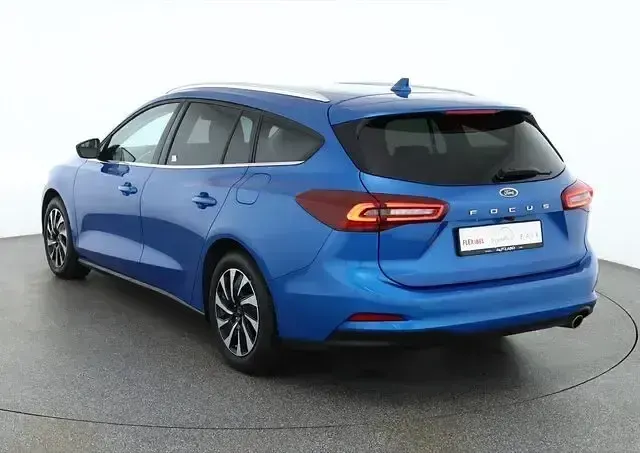 Gebraucht Ford Focus Titanium X 125 PS (91 kW) 2025 Desertislandbluemet. Kombi