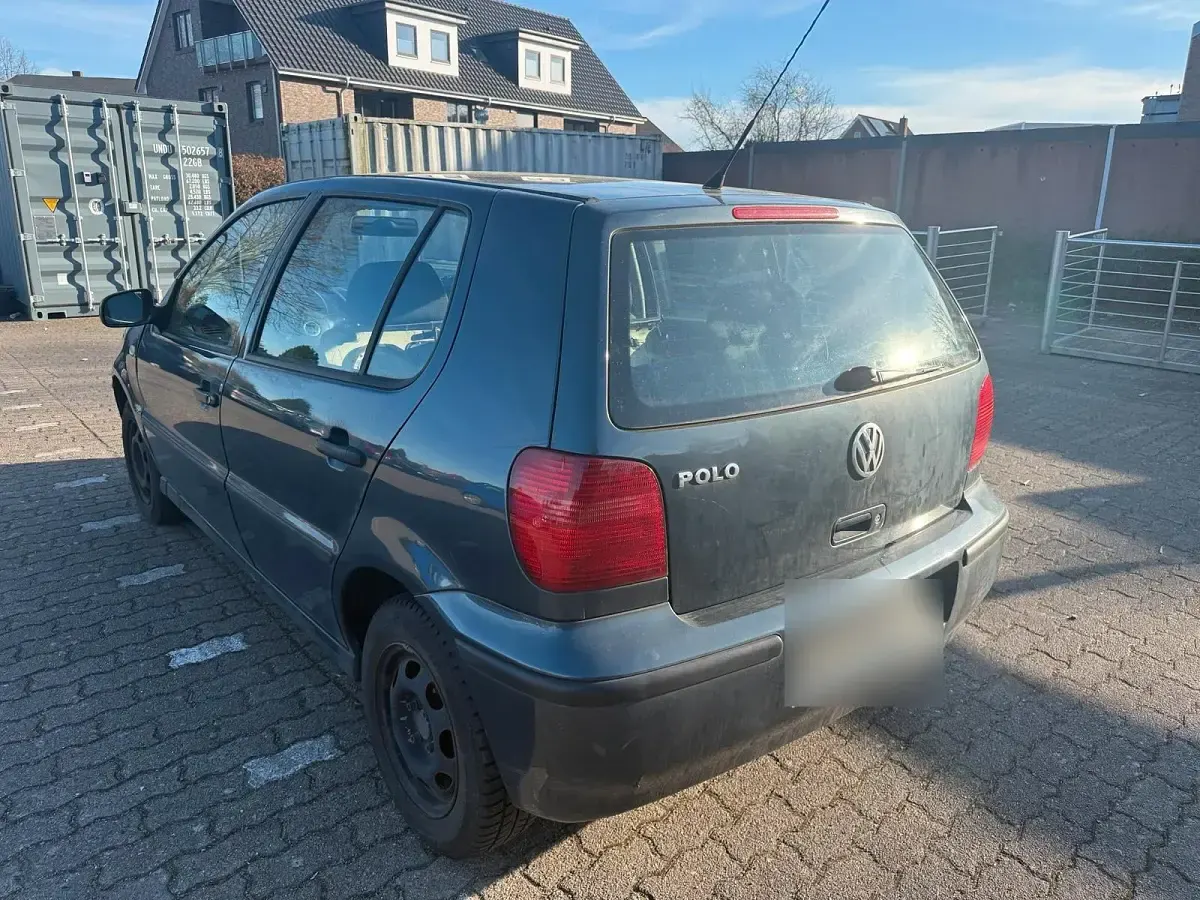 Usata VW Polo 2000 Grigio Berlina