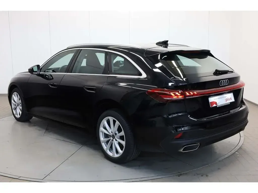 Gebraucht Audi A5 Sport 204 PS (150 kW) 2025 Schwarz Kombi
