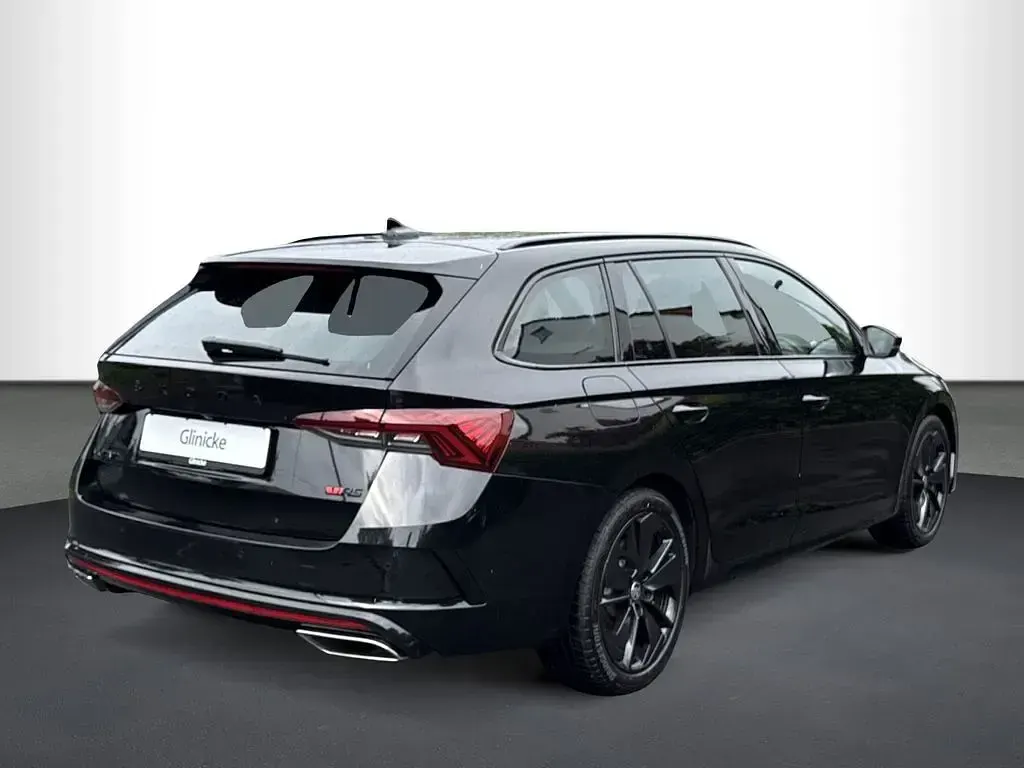 Gebraucht Skoda Octavia RS 245 PS (180 kW) 2024 Schwarzmagic perleffekt Kombi