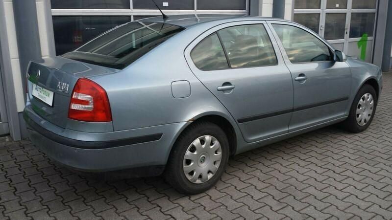 Gebraucht Skoda Octavia Ambiente 102 PS (75 kW) 2006 Grau Limousine