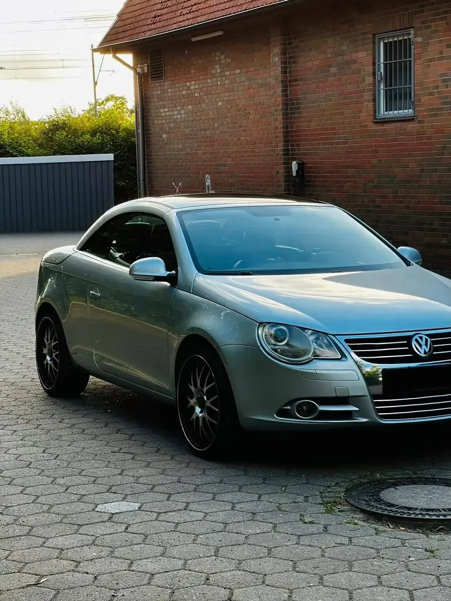 Gebraucht VW Eos 200 PS (147 kW) 2006 Grau Cabrio
