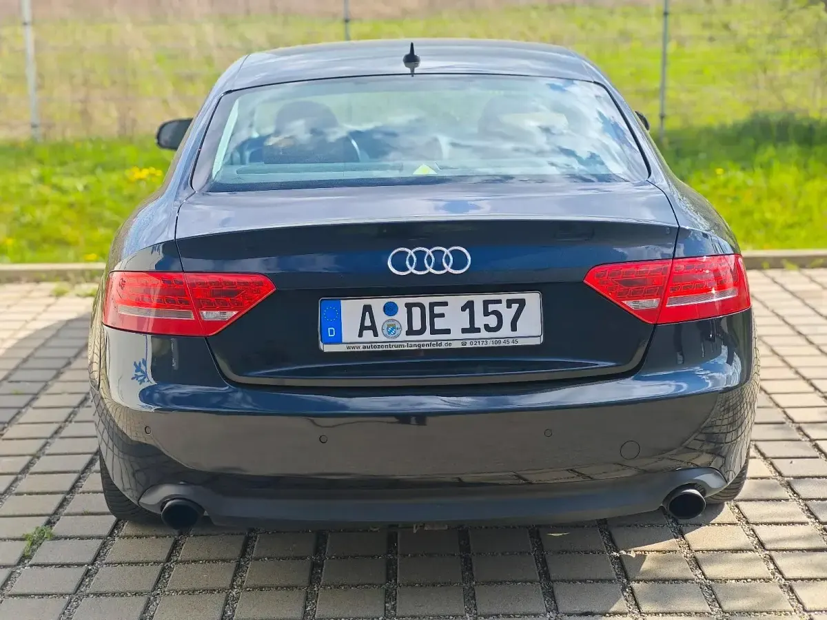 Używany Audi A5 211 KM (155 kW) 2010 Czarny Coupe