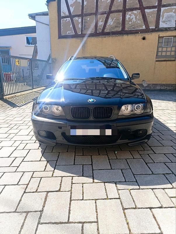 Usata BMW 330 184 CV (135 kW) 2000 Nero Station wagon