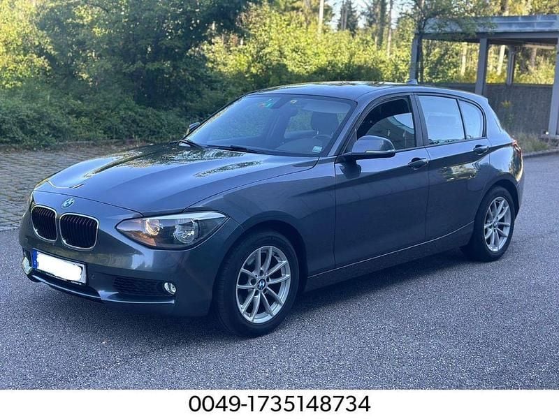 Grau Gebraucht 2013 BMW 120 Kleinwagen | 7.950 € (Guter Preis) - Bild 1/4