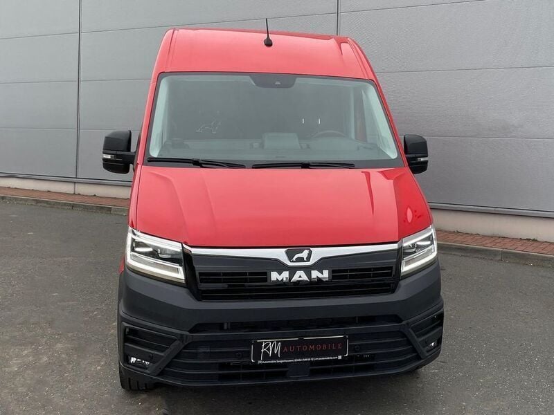 Neu MAN TGE 163 PS (119 kW) 2025 Rot Van