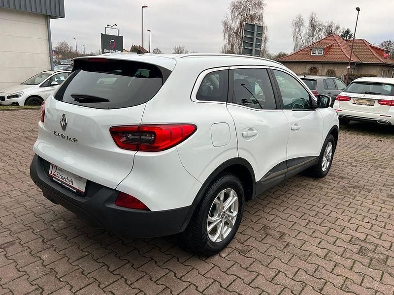 Gebraucht Renault Kadjar Experience 131 PS (96 kW) 2018 Weiß SUV