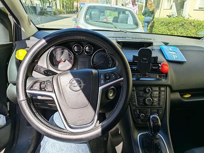 Gebraucht Opel Meriva Style 101 PS (74 kW) 2015 Van / Kleinbus