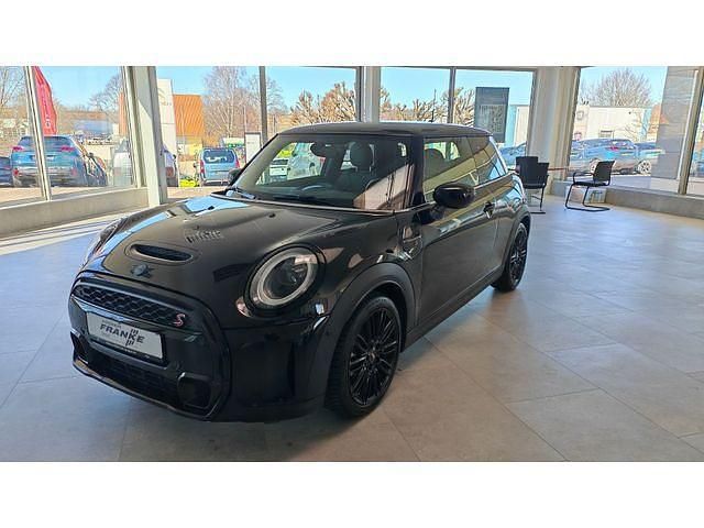 Gebraucht Mini Cooper Classic 178 PS (130 kW) 2022 Kleinwagen