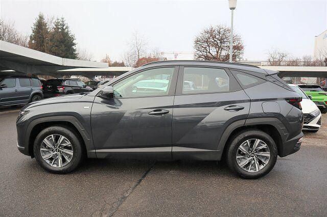 Gebraucht Hyundai Tucson Select 150 PS (110 kW) 2022 Dark knight SUV