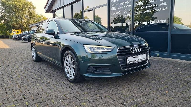Grün Gebraucht 2017 Audi A4 Ambiente Kombi | 17.990 € (Fairer Preis) - Bild 1/4