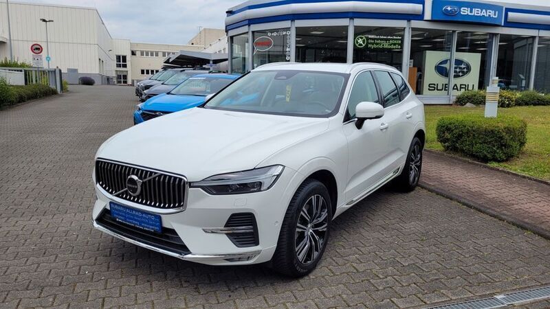 Ice white, solid / solid Gebraucht 2022 Volvo XC60 Inscription SUV | 41.990 € (Superpreis) - Bild 1/4
