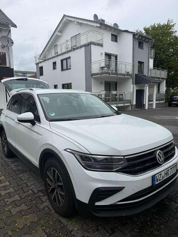 Gebraucht VW Tiguan Life 150 PS (110 kW) 2021 SUV