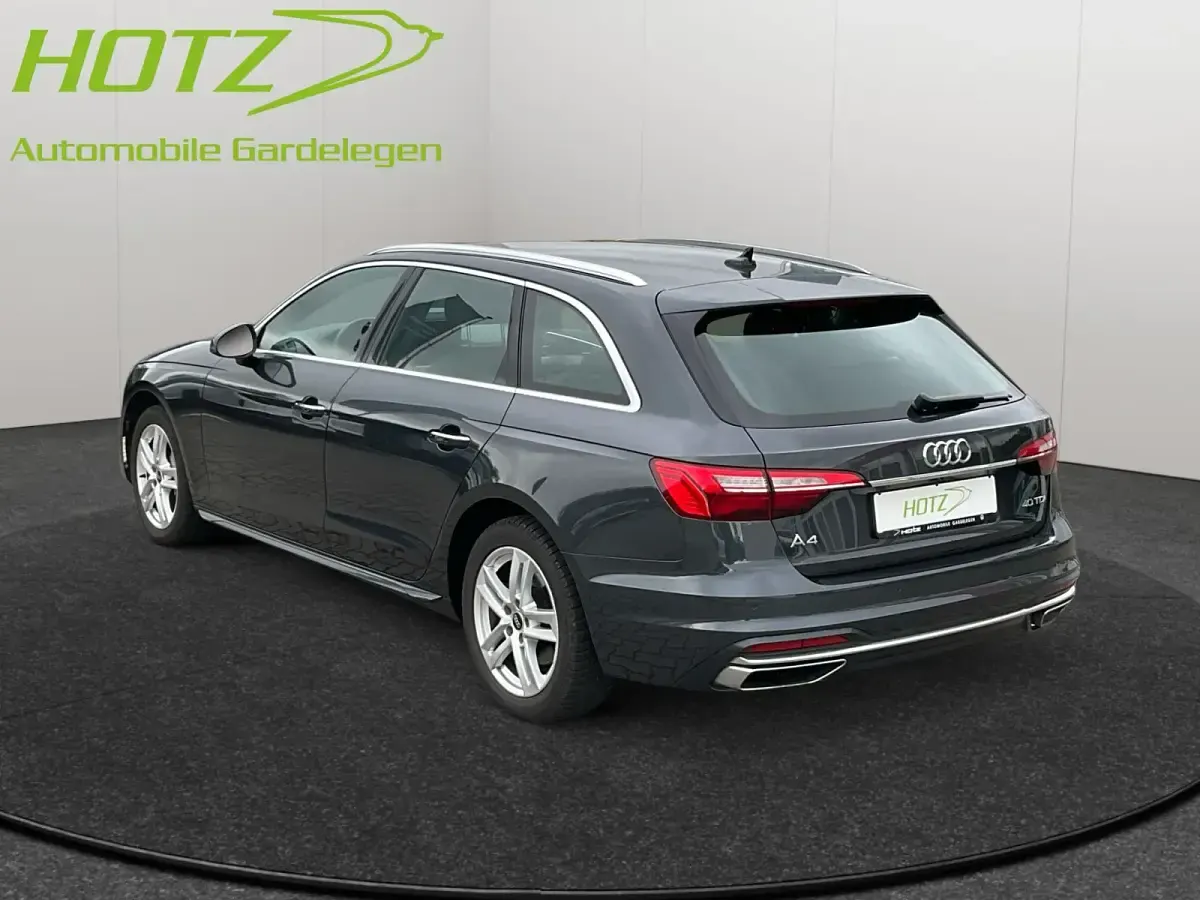 Gebraucht Audi A4 Advanced 204 PS (150 kW) 2023 Kombi