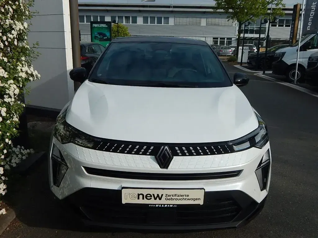 Używany Renault Captur Techno 143 KM (105 kW) 2025 Biały SUV