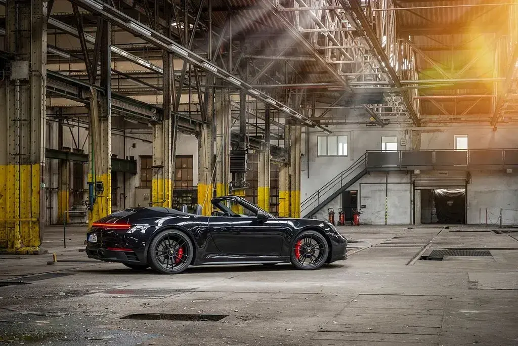 Gebraucht Porsche 911 Carrera 4 Cabriolet 480 PS (353 kW) 2023 Schwarz Cabrio