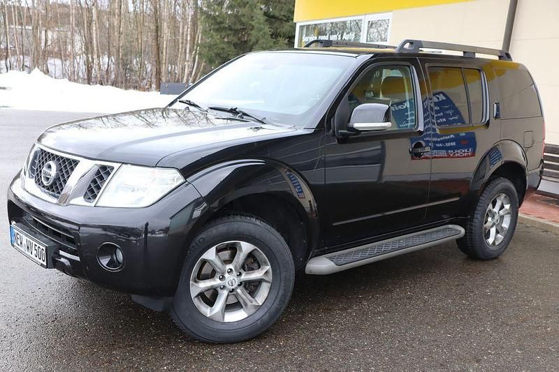 Gebraucht Nissan Pathfinder SE 190 PS (139 kW) 2013 Schwarz SUV