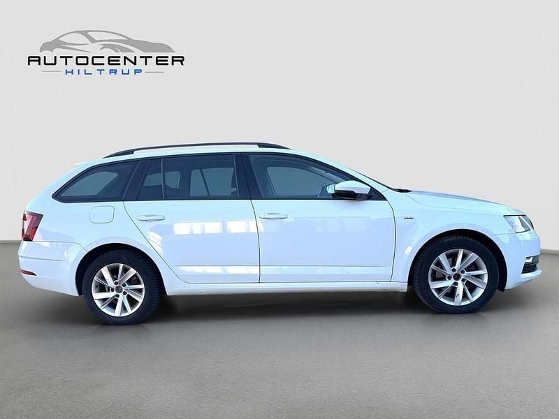 Gebraucht Skoda Octavia Clever 150 PS (110 kW) 2018 Weiß Kombi