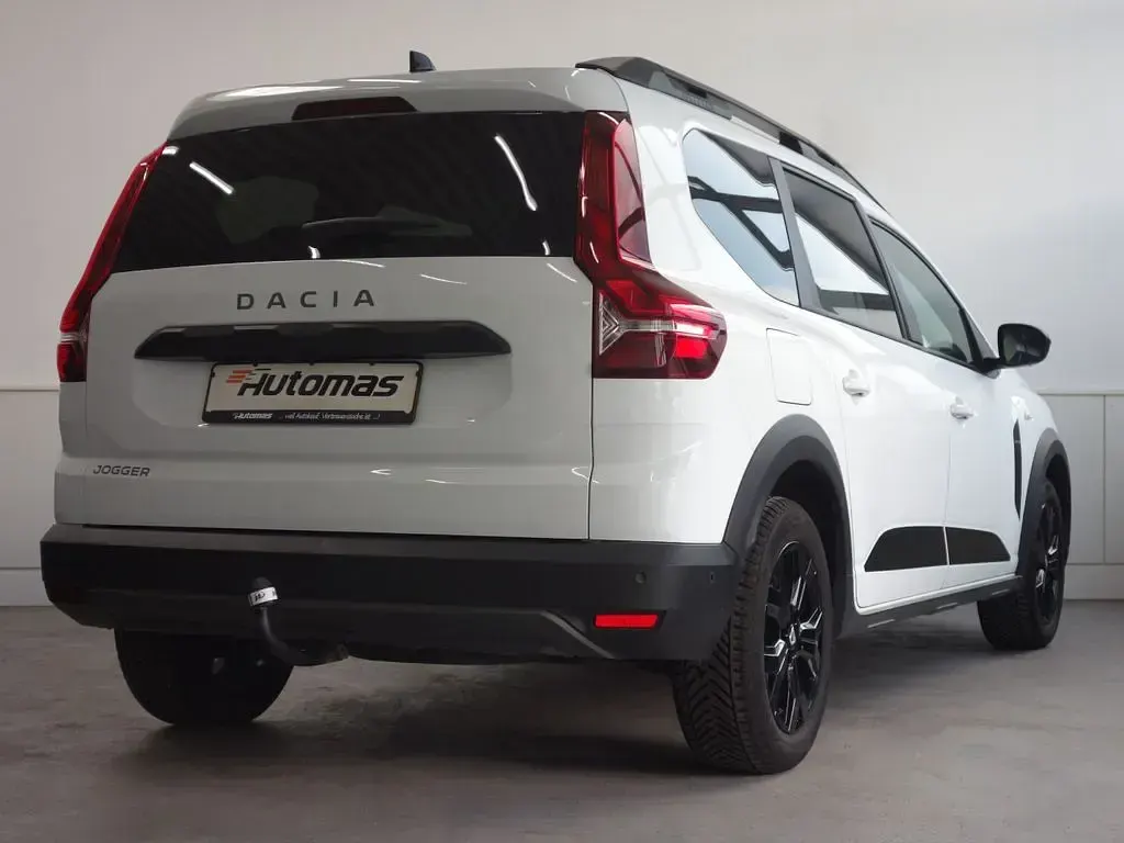 Gebraucht Dacia Jogger Extreme 101 PS (74 kW) 2022 Weiß Van / Kleinbus