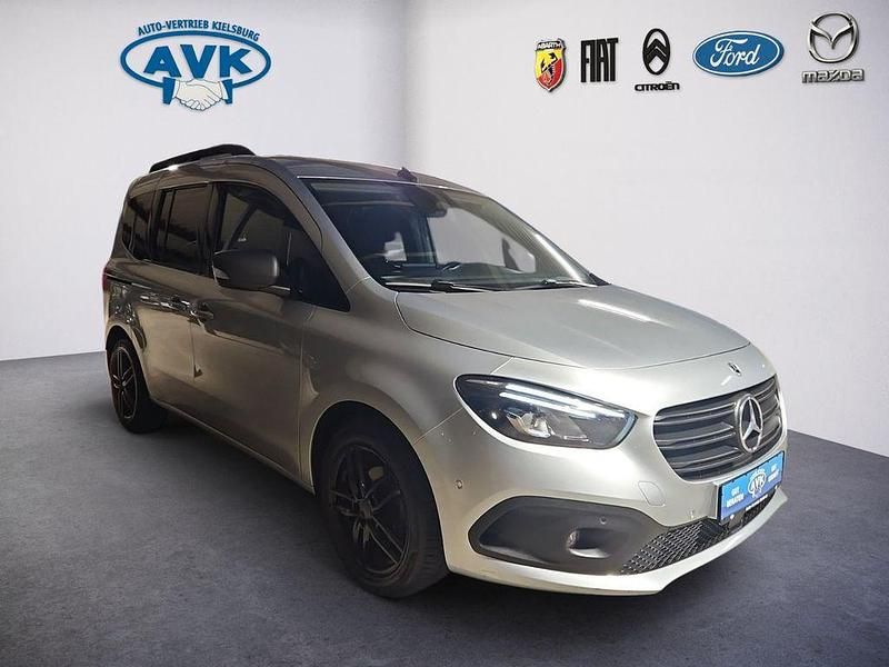 Silber Gebraucht 2021 Mercedes Citan 110 Kombi | 18.990 € (Fairer Preis) - Bild 1/4