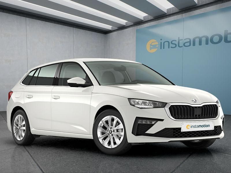 Weiß Neu 2025 Skoda Scala Kleinwagen | 23.499 € (Guter Preis) - Bild 1/4