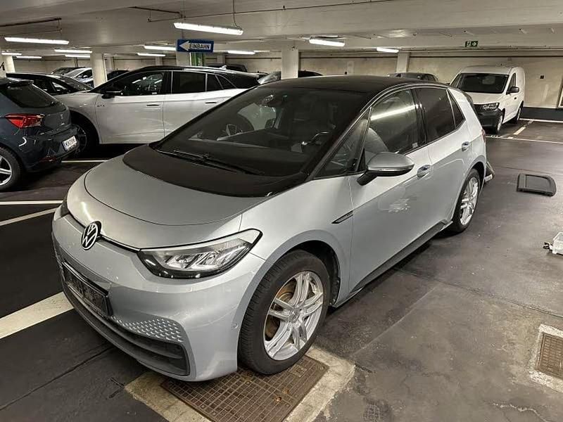 Silber Gebraucht 2023 VW ID.3 Pro Performance Kleinwagen | 21.480 € (Superpreis) - Bild 1/4