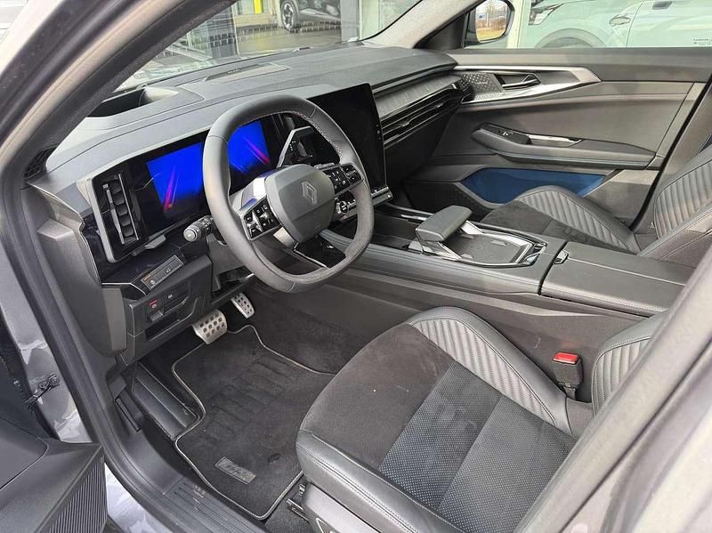 Gebraucht Renault Rafale Esprit Alpine 131 PS (96 kW) 2024 Grau kqg + schwarz gne SUV