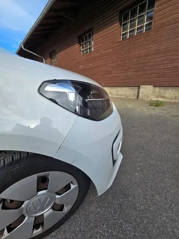 Gebraucht VW up! 60 PS (44 kW) 2016 Weiß Kleinwagen