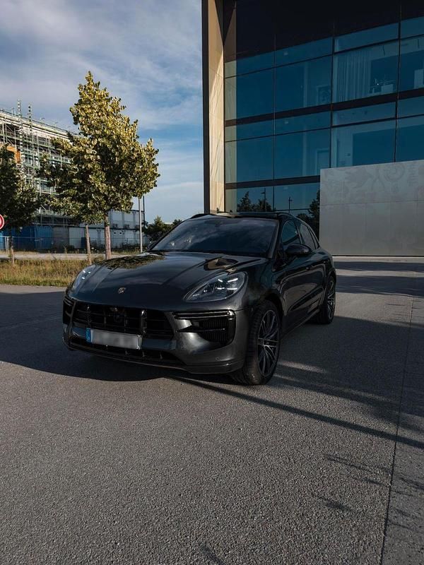 Gebraucht Porsche Macan Turbo 441 PS (324 kW) 2020 Grau SUV