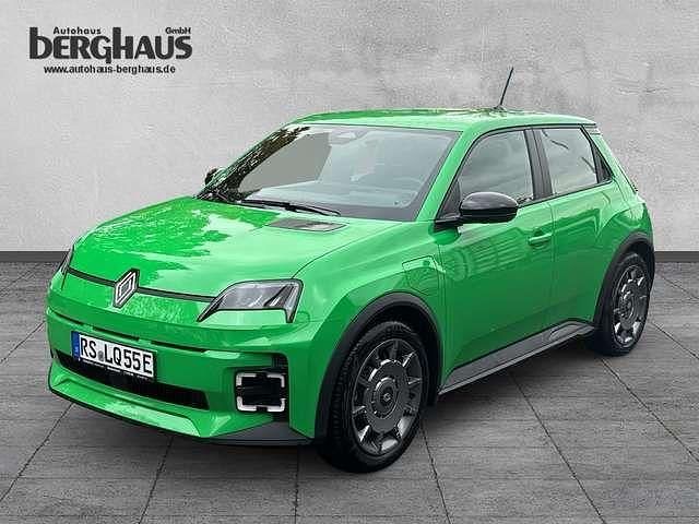 Gebraucht Renault 5 E-Tech Evolution 89 kW (122 PS) 2025 Pop green! metallic Limousine
