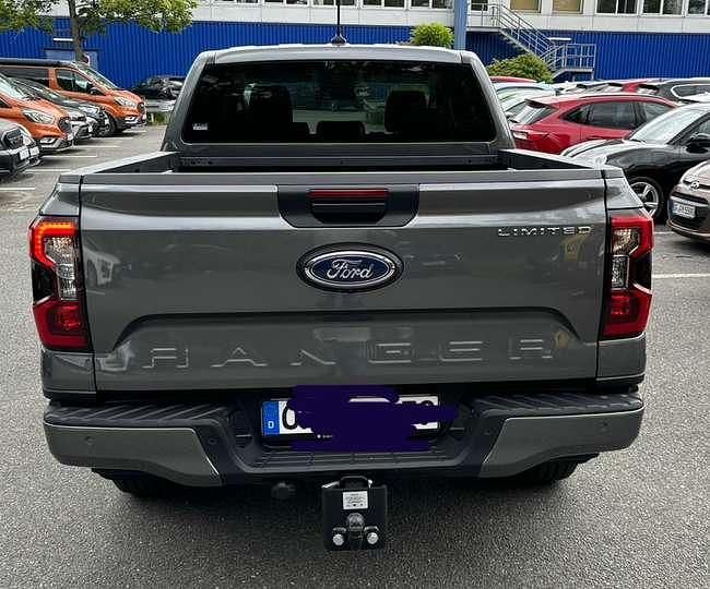Gebraucht Ford Ranger Limited 170 PS (125 kW) 2023 Grau Pickup