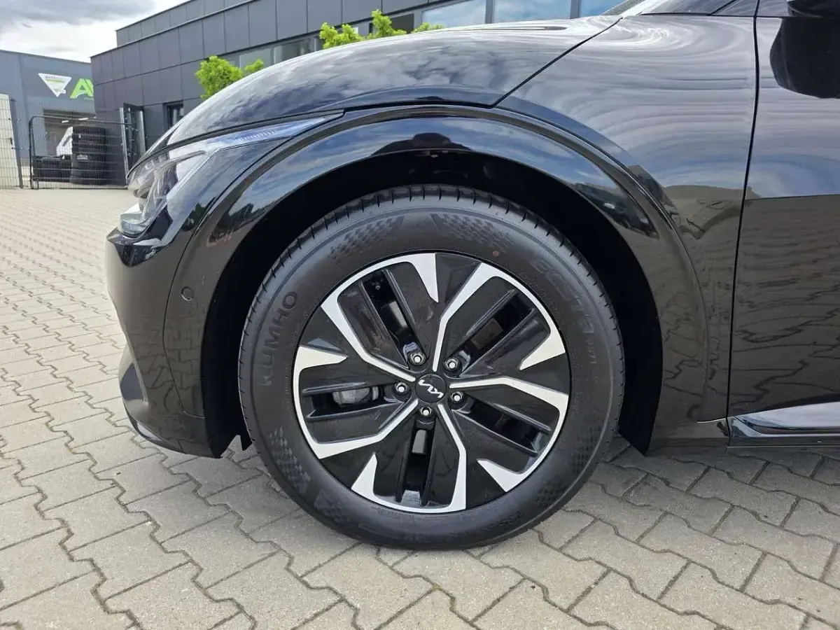 Gebraucht Kia EV6 Air 239 kW (325 PS) 2023 Schwarz SUV