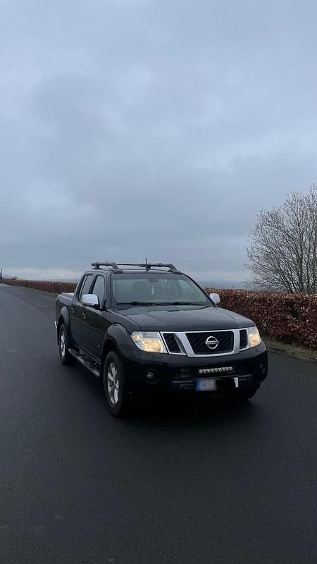 Gebraucht Nissan Navara 230 PS (169 kW) 2011 Pickup